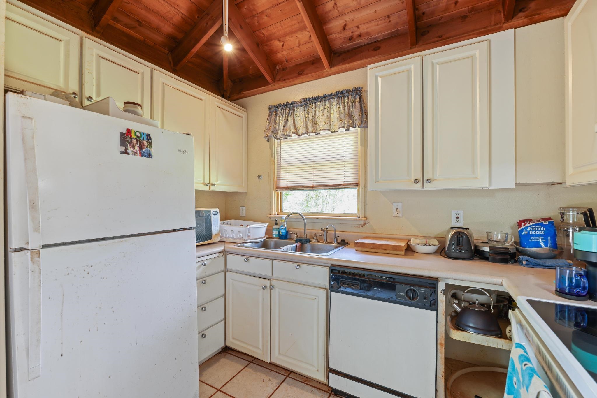 0  Kalua Koi Rd , Molokai home - photo 43 of 50