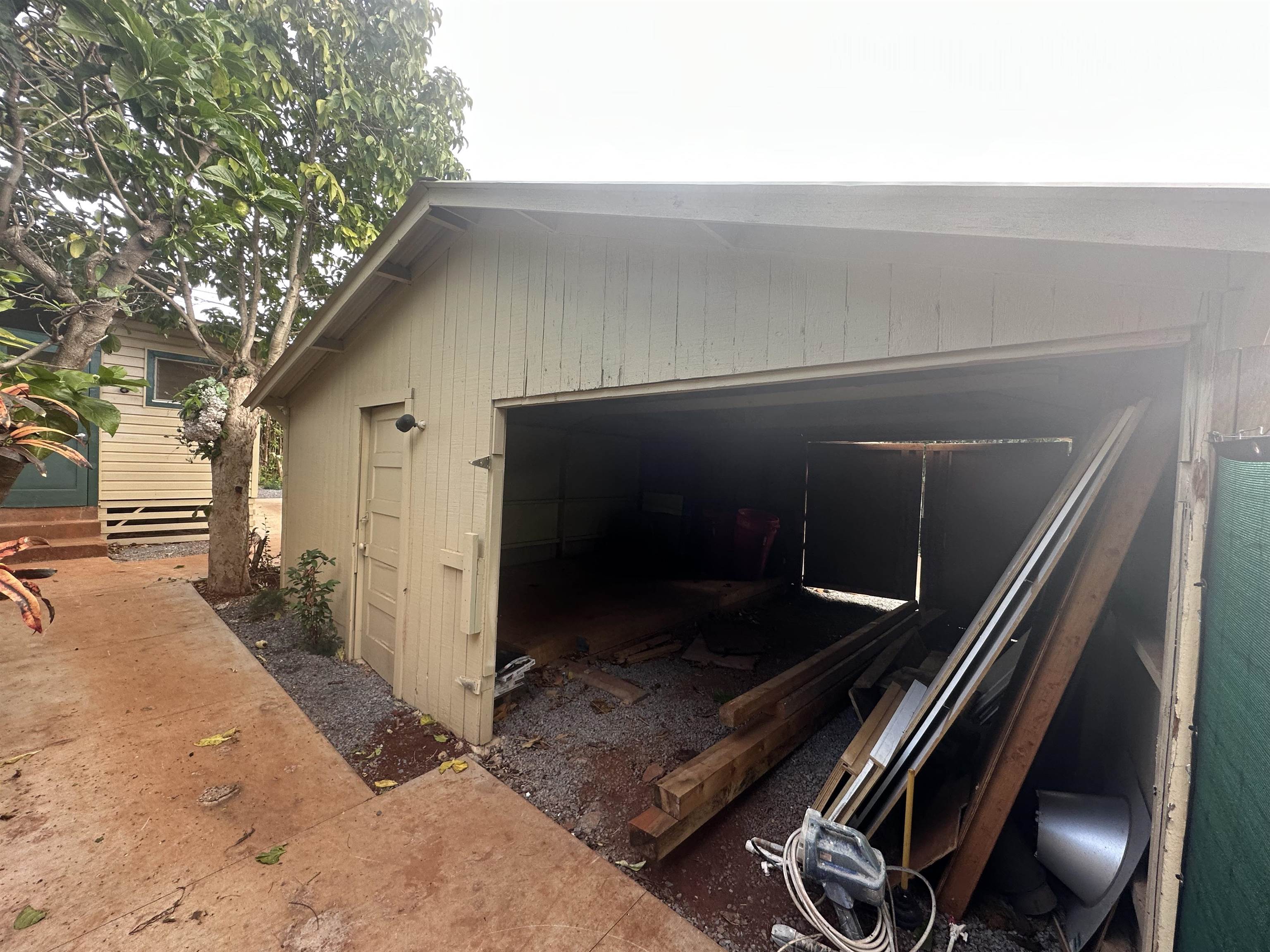 0  Kialoa St , Molokai home - photo 34 of 46