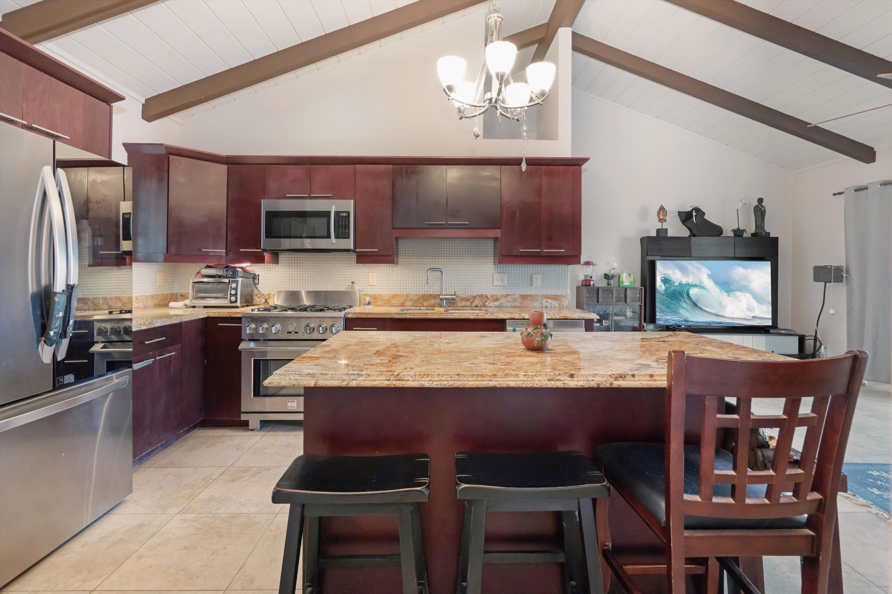 Pl Pl , Wailuku home - photo 17 of 48