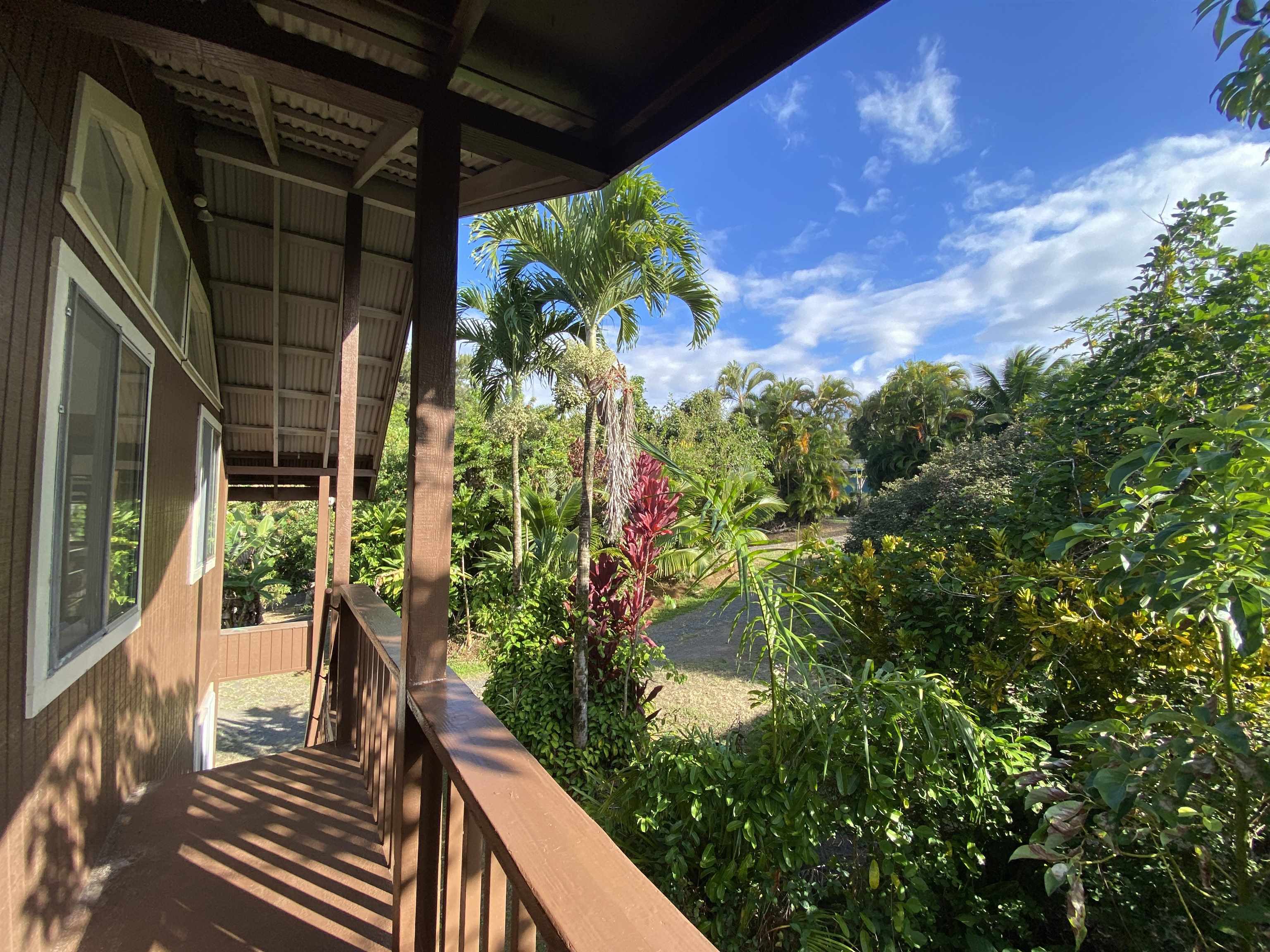 Rd Rd Ulalena Loop, Haiku home - photo 3 of 50