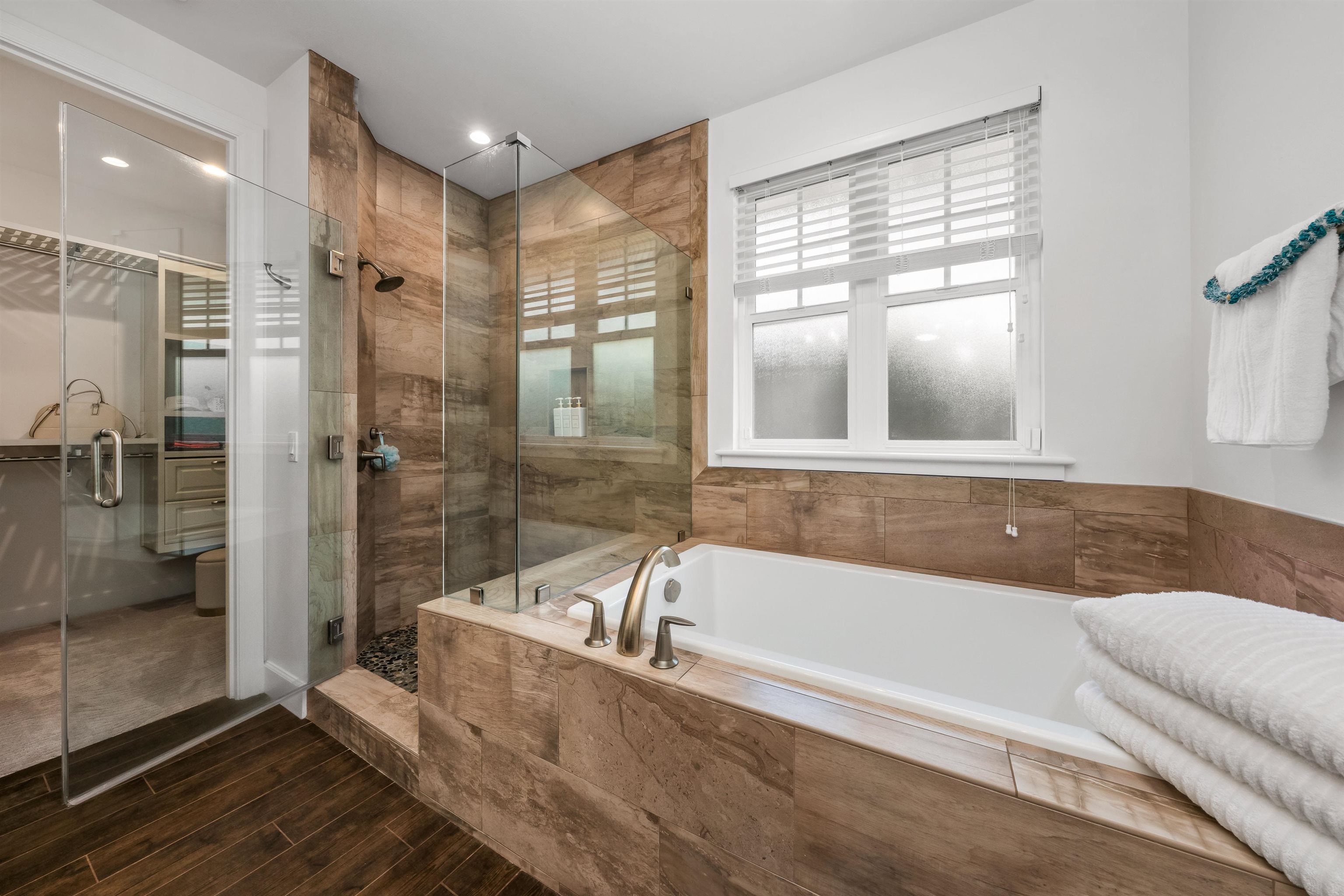 1065  Umeke St Maui Nui Golf Course, Kihei home - photo 25 of 35