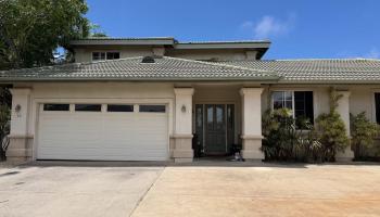 10  Kamaiki Cir , Kahului home - photo 2 of 20