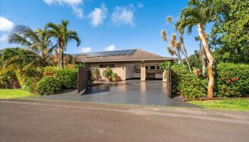 10  Leleaka Pl Holokai Area, Haiku home - photo 2 of 50