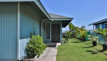 1005  Hoomau St Waiehu, Wailuku home - photo 2 of 20