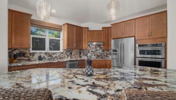 103  Moana Ave Moana Estates, Kihei home - photo 4 of 50