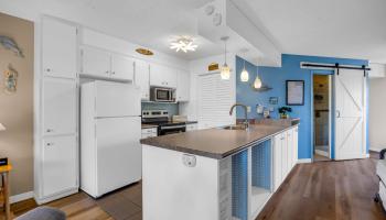 Maui Sunset condo # B402, Kihei, Hawaii - photo 4 of 43