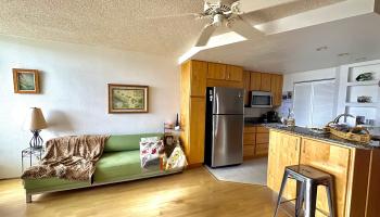 Maui Sunset condo # B411, Kihei, Hawaii - photo 4 of 34