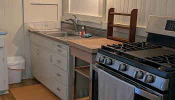 1046  Houston St , Lanai home - photo 6 of 11