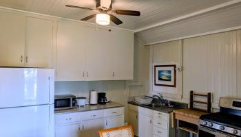 1046  Houston St , Lanai home - photo 6 of 9