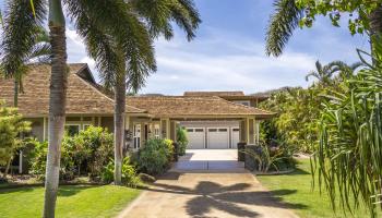 1050  Kapukaulua Pl Spreckelsville, Spreckelsville/Paia/Kuau home - photo 3 of 42