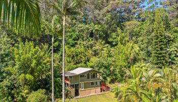 106  Hikiau Rd , Haiku home - photo 2 of 41