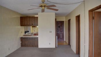 Puuone Towers and Plaza condo # 606, Wailuku, Hawaii - photo 5 of 10