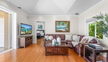 11  Pua Niu Way Launiupoko, Lahaina home - photo 4 of 40