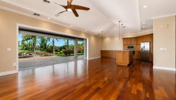 110  Awaiku St Launiupoko, Lahaina home - photo 3 of 47