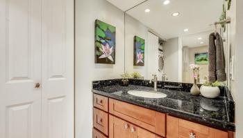 Mahana condo # 108, Lahaina, Hawaii - photo 6 of 35