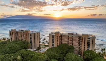 Mahana condo # 109, Lahaina, Hawaii - photo 1 of 49