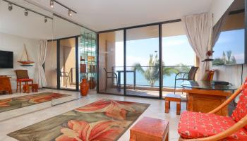 Mahana condo # 412, Lahaina, Hawaii - photo 3 of 34