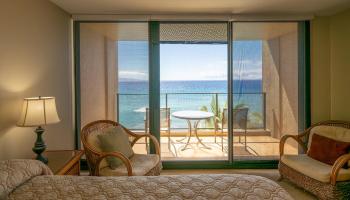 Mahana condo # 513, Lahaina, Hawaii - photo 4 of 29