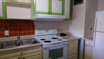 Harbor Lights condo # D201, Kahului, Hawaii - photo 3 of 17
