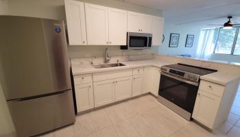 Harbor Lights condo # B-213, Kahului, Hawaii - photo 1 of 29