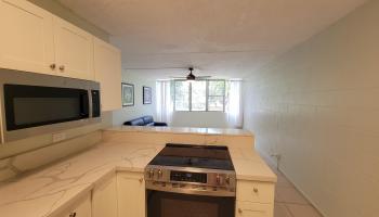 Harbor Lights condo # B-213, Kahului, Hawaii - photo 2 of 28