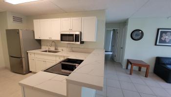 Harbor Lights condo # B-213, Kahului, Hawaii - photo 3 of 28