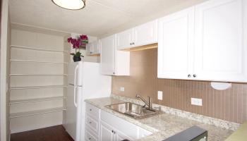 Harbor Lights condo # B-301, Kahului, Hawaii - photo 4 of 18