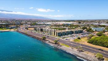 Harbor Lights condo # B401, Kahului, Hawaii - photo 3 of 36