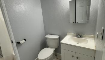 Harbor Lights condo # D225, Kahului, Hawaii - photo 5 of 15 Harbor Lights condo # D225, Kahului, Hawaii - photo 5 of 15