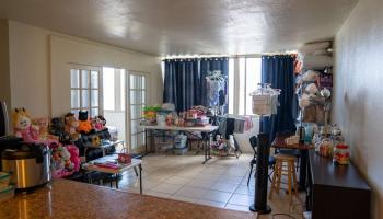 Harbor Lights condo # D327, Kahului, Hawaii - photo 2 of 7 Harbor Lights condo # D327, Kahului, Hawaii - photo 2 of 7