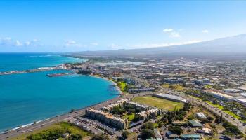 Harbor Lights condo # D 412, Kahului, Hawaii - photo 1 of 37