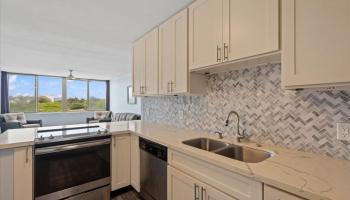 Harbor Lights condo # D 412, Kahului, Hawaii - photo 2 of 37