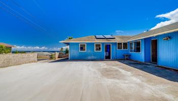 1119  Onaha St , Wailuku home - photo 3 of 25