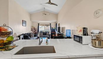 Iao Parkside III condo # 29-206, Wailuku, Hawaii - photo 5 of 27