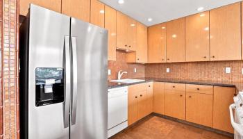 Parkview Square condo # 407, Wailuku, Hawaii - photo 5 of 46