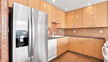 Parkview Square condo # 407, Wailuku, Hawaii - photo 4 of 13