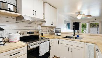 Iao Parkside III condo # 30-102, Wailuku, Hawaii - photo 3 of 39