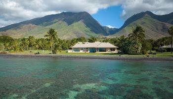 11499  Honoapiilani Hwy ,  home - photo 1 of 49