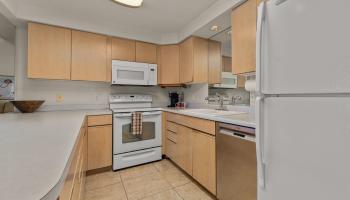 Maalaea Surf condo # C9, Kihei, Hawaii - photo 4 of 50