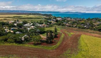 120  Ulumau Pl , Spreckelsville/Paia/Kuau home - photo 2 of 16