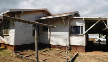 128  Mission St , Wailuku home - photo 5 of 11