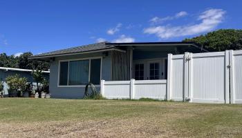 129  Niihau St , Kahului home - photo 3 of 9