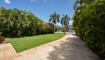 129  Oluea Cir Kihei, Kihei home - photo 3 of 50