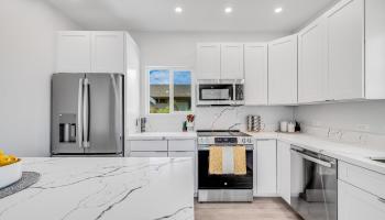 130  Kuhuoi St , Kahului home - photo 6 of 50