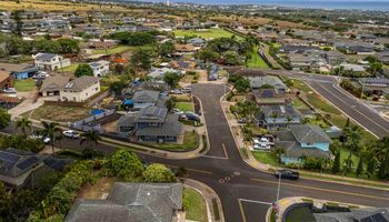 1326  Kawika St Waikapu, Wailuku home - photo 4 of 27