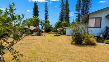 1346  Ha Pl , Lanai home - photo 2 of 12