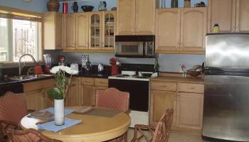 1349  Ha Pl , Lanai home - photo 6 of 14