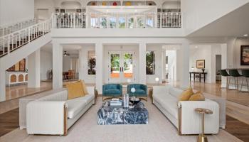 135  Kaimanu Pl , Maui Meadows home - photo 4 of 50