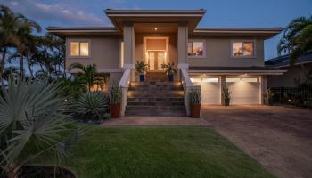 135  Keoneloa St Maui Lani, Wailuku home - photo 2 of 48