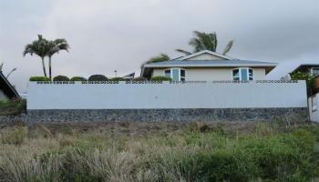 1360  Kilou St Ocean View Estates, Wailuku home - photo 3 of 23
